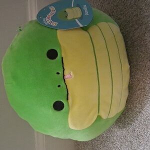 NWT RARE Squishmallows Amalie Green and Cream Snake Plush